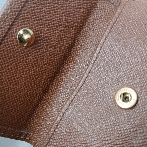 Louis Vuitton Men's Monogram Multiple Wallet - Picture 7 of 16